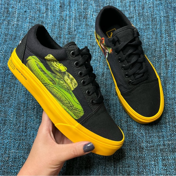 Vans x National Geographic Old Skool Sneakers Limited Edition - Picture 2 of 8